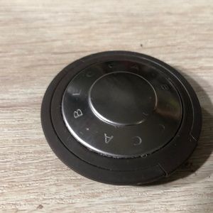 Becca creme highlighter